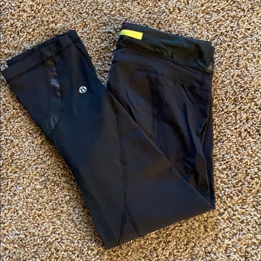 Lululemon crop